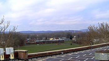 Weather camera view of Haverstraw Elementary School.