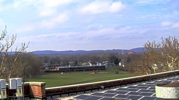 Weather camera view of Haverstraw Elementary School.