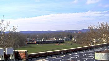 Weather camera view of Haverstraw Elementary School.