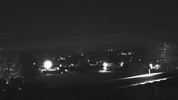 Weather camera view of Haverstraw Elementary School.