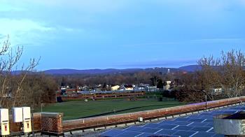Weather camera view of Haverstraw Elementary School.