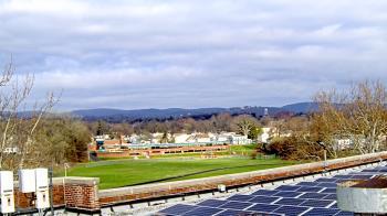 Weather camera view of Haverstraw Elementary School.