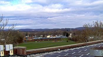 Weather camera view of Haverstraw Elementary School.