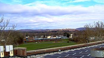 Weather camera view of Haverstraw Elementary School.