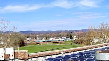 Weather camera view of Haverstraw Elementary School.