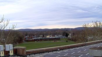 Weather camera view of Haverstraw Elementary School.