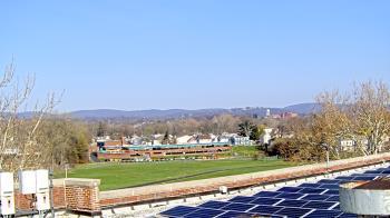 Weather camera view of Haverstraw Elementary School.