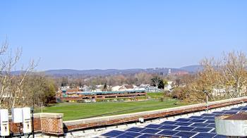 Weather camera view of Haverstraw Elementary School.