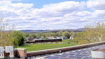 Weather camera view of Haverstraw Elementary School.