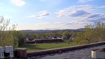 Weather camera view of Haverstraw Elementary School.