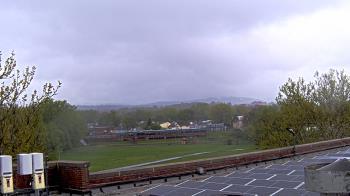 Weather camera view of Haverstraw Elementary School.