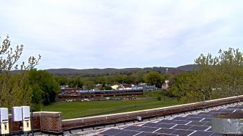 Weather camera view of Haverstraw Elementary School.
