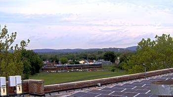 Weather camera view of Haverstraw Elementary School.