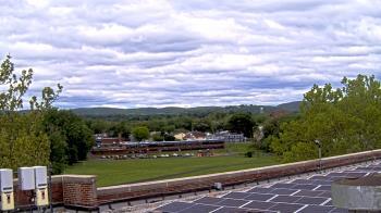 Weather camera view of Haverstraw Elementary School.