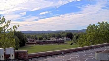 Weather camera view of Haverstraw Elementary School.