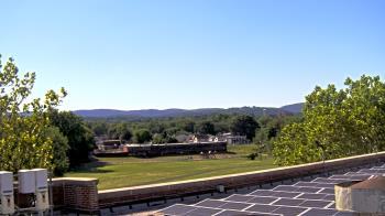 Weather camera view of Haverstraw Elementary School.