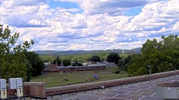 Weather camera view of Haverstraw Elementary School.