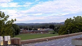 Weather camera view of Haverstraw Elementary School.