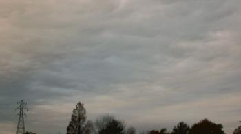 Weather camera view of Woodmere MS.