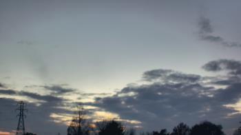 Weather camera view of Woodmere MS.