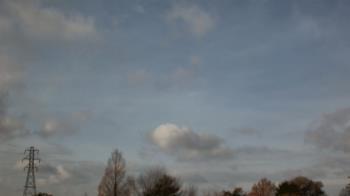 Weather camera view of Woodmere MS.