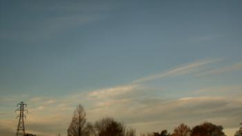 Weather camera view of Woodmere MS.