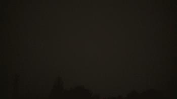 Weather camera view of Woodmere MS.