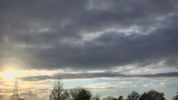 Weather camera view of Woodmere MS.