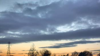 Weather camera view of Woodmere MS.