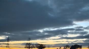 Weather camera view of Woodmere MS.