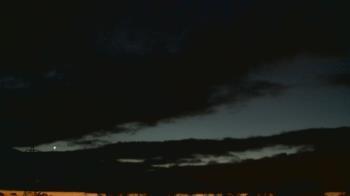 Weather camera view of Woodmere MS.