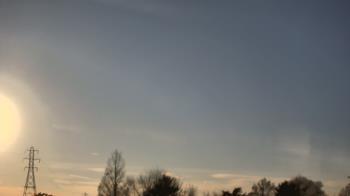 Weather camera view of Woodmere MS.