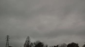 Weather camera view of Woodmere MS.