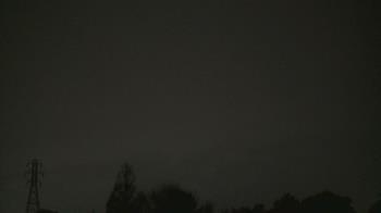 Weather camera view of Woodmere MS.