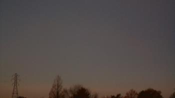 Weather camera view of Woodmere MS.