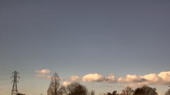 Weather camera view of Woodmere MS.