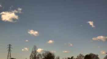 Weather camera view of Woodmere MS.