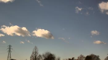 Weather camera view of Woodmere MS.