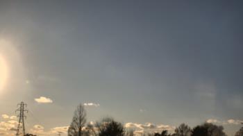 Weather camera view of Woodmere MS.