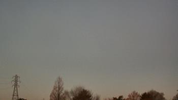 Weather camera view of Woodmere MS.