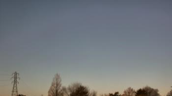 Weather camera view of Woodmere MS.