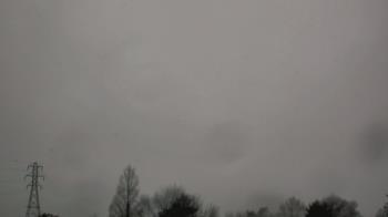 Weather camera view of Woodmere MS.