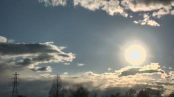 Weather camera view of Woodmere MS.