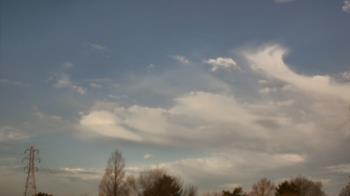 Weather camera view of Woodmere MS.