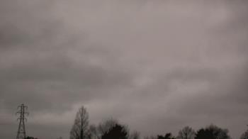 Weather camera view of Woodmere MS.