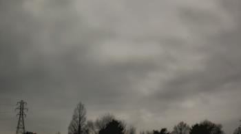 Weather camera view of Woodmere MS.