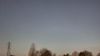 Weather camera view of Woodmere MS.