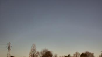 Weather camera view of Woodmere MS.