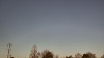 Weather camera view of Woodmere MS.