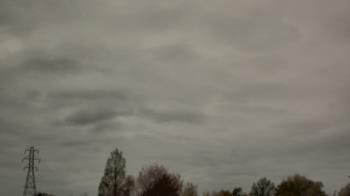 Weather camera view of Woodmere MS.